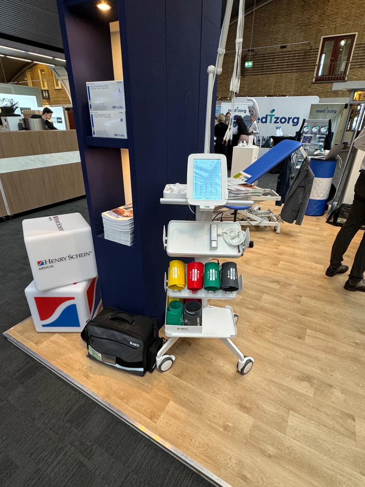 mesi trolley